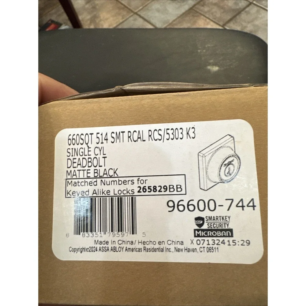 Kwikset 660 Contemporary Deadbolt Deadbolt Matte Black Square Exterior 96600-744
